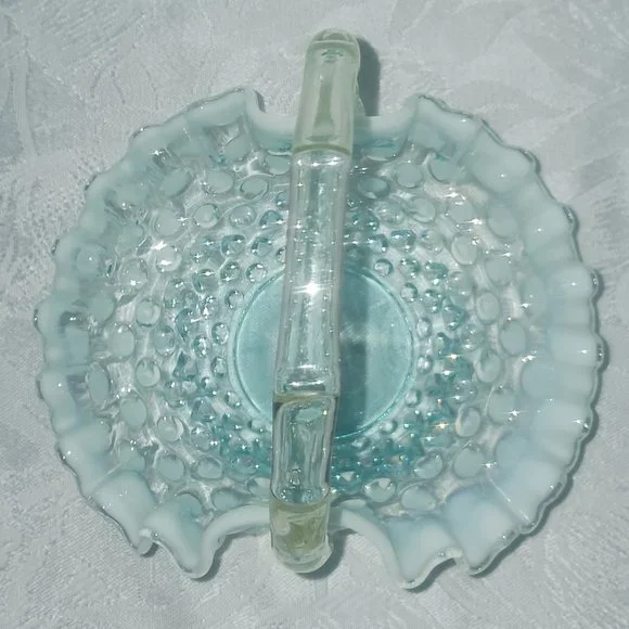 Vintage Fenton Hobnail Blue Opalescent Basket - Picture 5 of 6